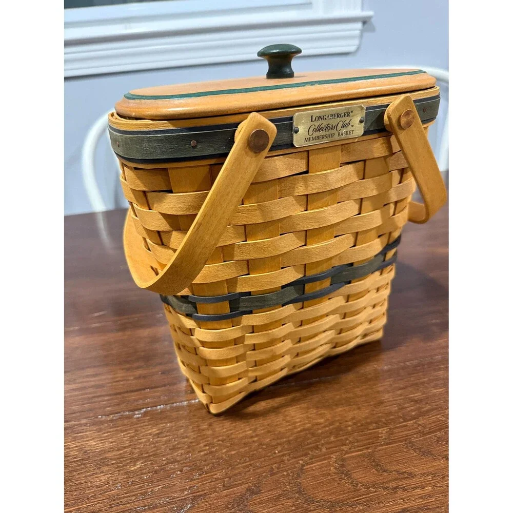 Longaberger Collectors Club Membership Basket w/ Wood Lid Brass Plaque Swing Han